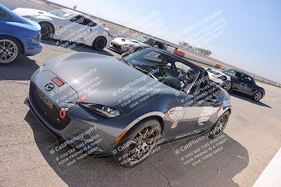 media/Oct-18-2025-Speed Ventures (Sat) [[8b3b7cf525]]/Around the Pits/